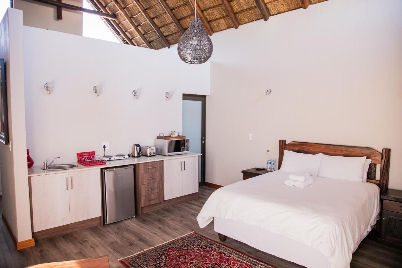 Kuwisa Lodge เบอลา-เบอลา ภายนอก รูปภาพ