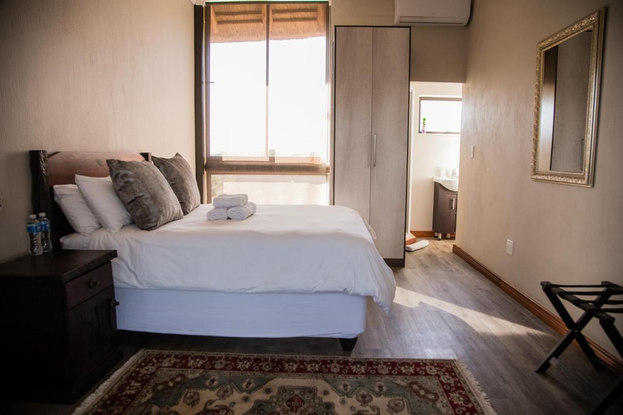 Kuwisa Lodge เบอลา-เบอลา ภายนอก รูปภาพ